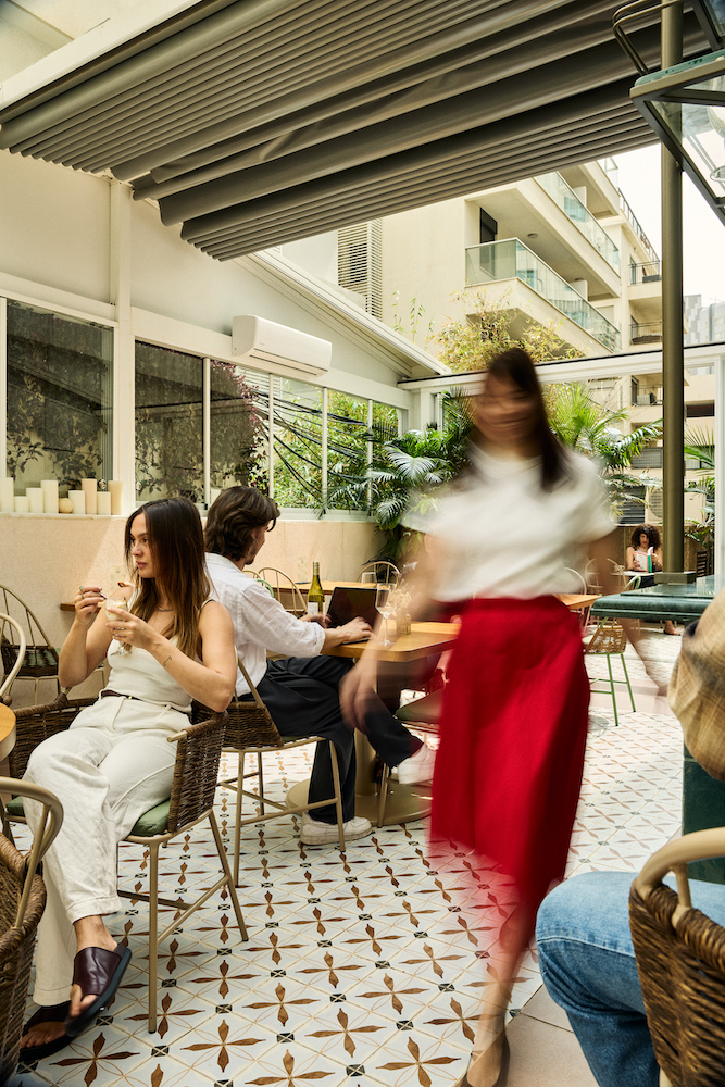 JEWEL CAFE
