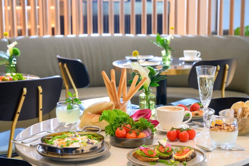 Jewel Hotel Breakfast